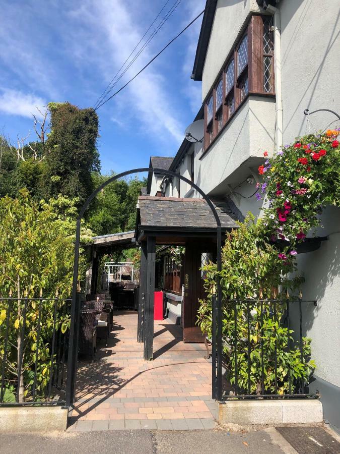 Chester Beatty Inn Ashford Exterior photo